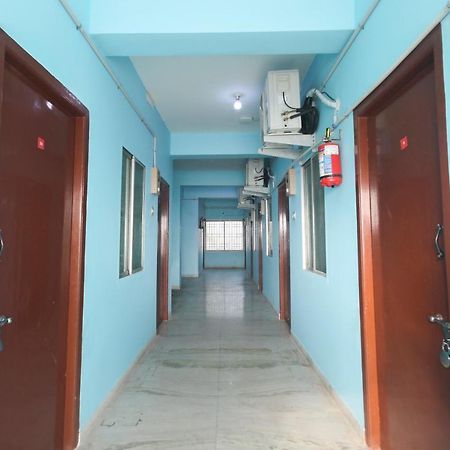 فندق Podanurفي  Oyo Flagship 48158 Ss Towers المظهر الخارجي الصورة