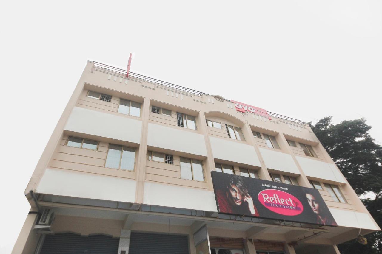 فندق Podanurفي  Oyo Flagship 48158 Ss Towers المظهر الخارجي الصورة